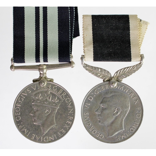 1218 - WW2 New Zealand War Service medal with India WW2 War Service medal