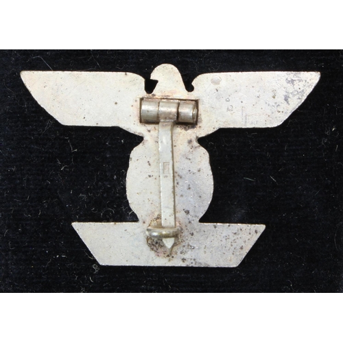 592 - German Nazi 1939 bar to the Iron Cross 1st Class, maker marked 'L2', cased.