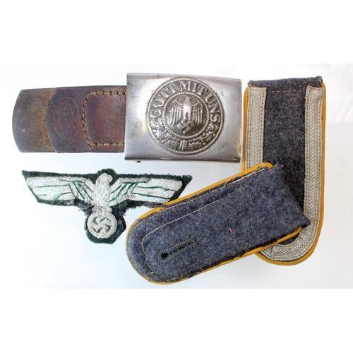 598 - German Nazi Army belt buckle with leather tab dated 1940, officers cloth and bullion eagle (silver w... 