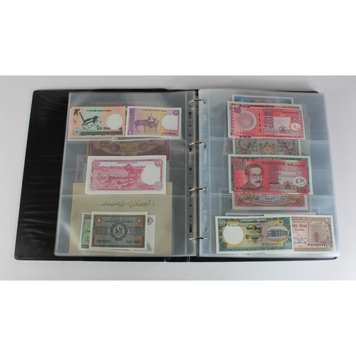 907 - World, Asia (171) collection in an album, the majority Uncirculated, Afghanistan, Azerbaijan, Bangla... 