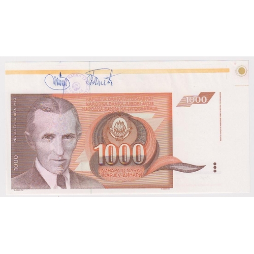 929 - Yugoslavia 1000 Dinara dated 1990 without serial number, with extra paper at top showing colour bars... 