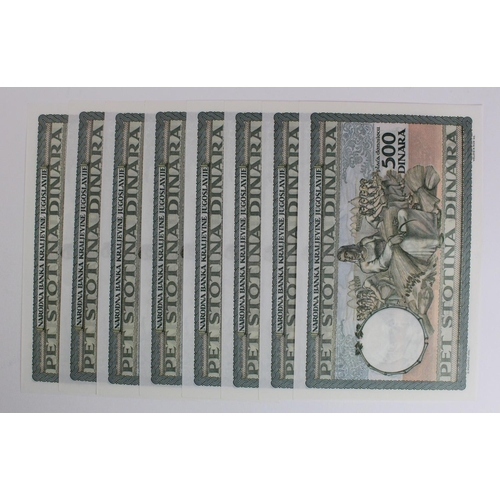 939 - Yugoslavia 500 Dinara (8) dated 6th September 1935, a consecutively numbered run, serial Y.0293 161 ... 