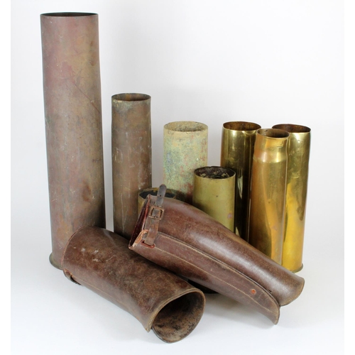 1064 - WW1 and WW2 assorted British shell cases.