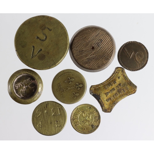 1665 - Coin Weights and Apothecary Weights (8) brass: 17th/18thC to early 20thC assortment including a Fren... 