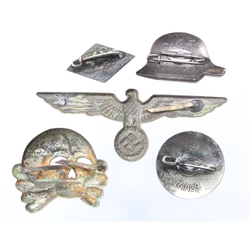 680 - German Nazi badges, various types.  (5)