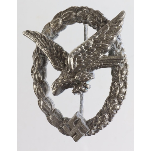 1502 - German Nazi Air Gunners Badge, maker marked 'C E Juncker Berlin '.