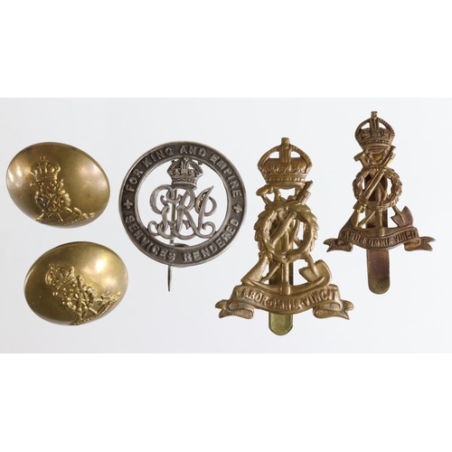 1948 - WW1 Labour Corps items inc badges, buttons, and a Silver War Badge to Arthur Green ex R.W.Fus.  (5)