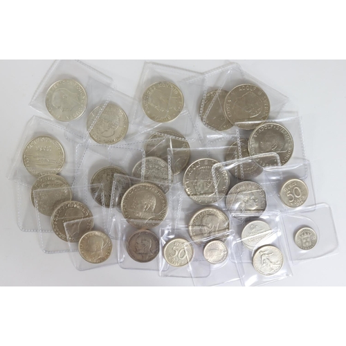 563 - World Silver Coins (25) 19th-20thC mixed grade including high grade.