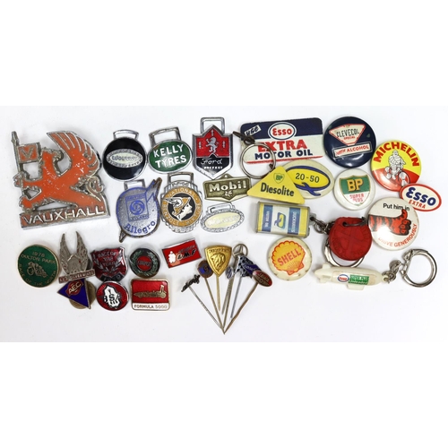 982 - Transport related badges, stickpins, key fobs etc. plus a Vauxhall car badge. (approx 35 items)