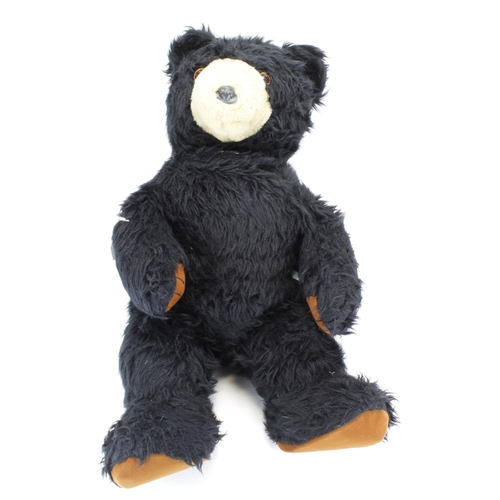 681 - Teddy Bear Interest. Single owner collection. Large group of bears to include modern examples; Merry... 