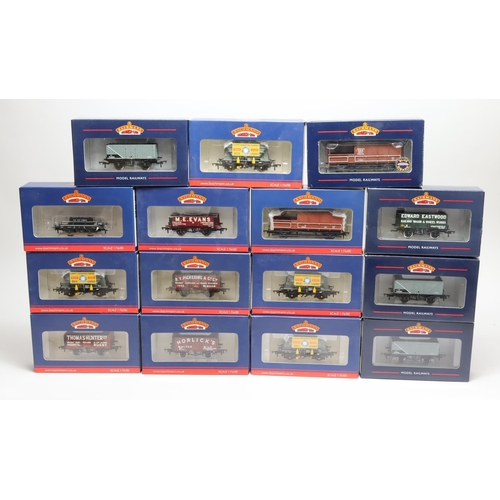 749 - Bachmann. Fifteen boxed Bachmann Branch-Line OO gauge wagons, brake vans etc.