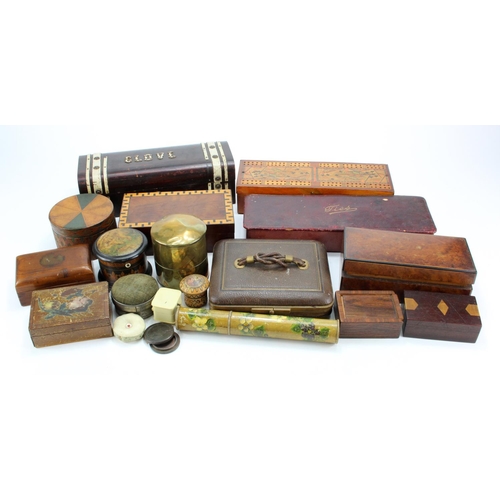 935 - Boxes & Tins. A collection of approximately fourteen various boxes & tins etc., including a treen bo... 