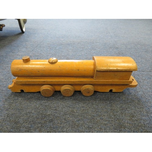 667 - Mixed lot to include a wooden train and two carriages (over 12