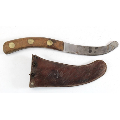 1747 - RAF Pilots release knife, blade maker marked 'A.M. Stores/7323/C42C 53Y/254 J.Wilson Sheffield Engla... 