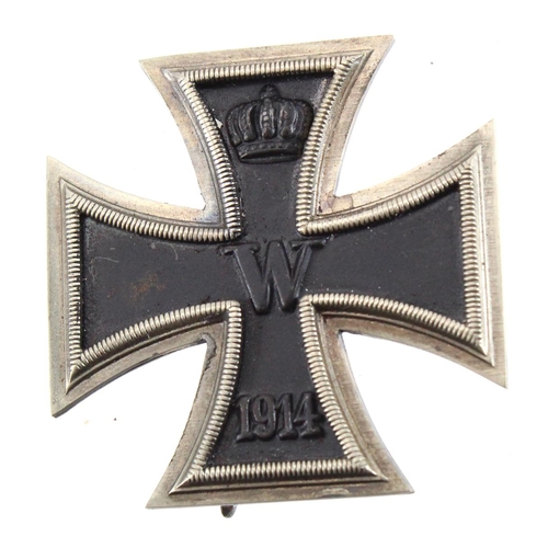 2090 - WW1 Imperial German Iron Cross 1st Class. 3-part construction with magnetic iron core.