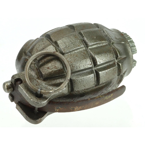 2570 - WW2 mills no 36 hand grenade, deactivated.