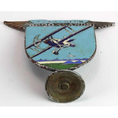 1052 - Brooklands Aero - Club Members enamel and chrome original car badge. Stamped to the reverse 'The Bad... 