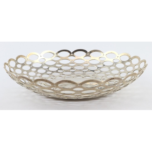 741 - Unusually designed silver fretted bowl - hallmarked N.G. Co. (Northern Goldsmiths Co.)  Birmingham, ... 