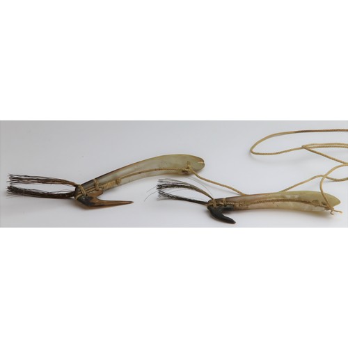 1065 - Tribal/Oceanic interest- Two  fish hooks, probably from the Banaba islands, made from pearl and turt... 