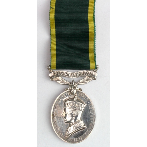 1200 - Efficiency Medal GVI with Territorial clasp named to (1460663 Gnr T G Evans RA).