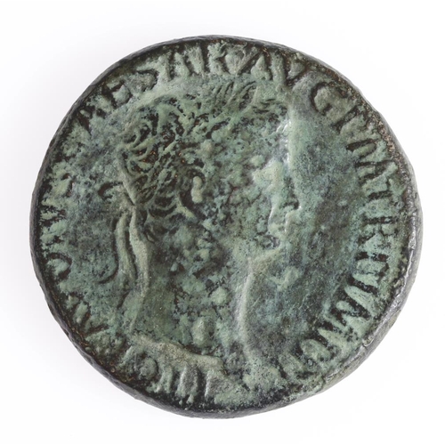 2193 - Roman Imperial: Claudius brass sestertius, Rome Mint 42 A.D., obverse:- Laureate bust right, legend:... 