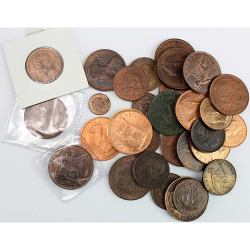 2274 - GB Bronze (32) 19th-20thC, from a Third Farthing 1902 to Pennies; Victorian to QEII, mixed grade inc... 