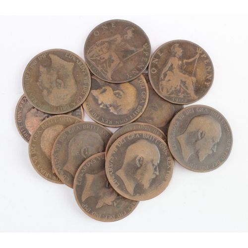 2335 - GB Pennies (12) Edward VII: 1903 open 3, VG-Fine, along with a normal example for comparison, plus 1... 