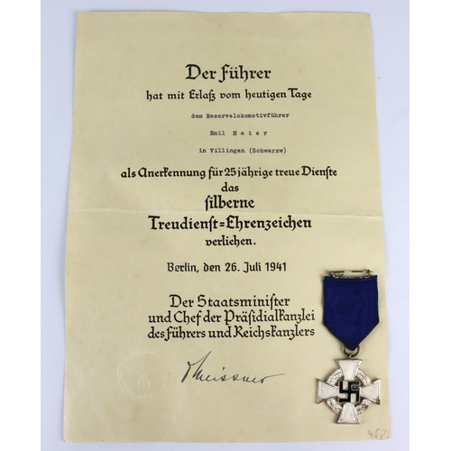 600 - German Nazi 25 years service medal and award certificate.