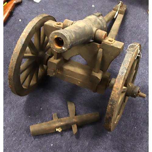 70 - Copy of an English Civil War Field Cannon.  (Buyer must collect)