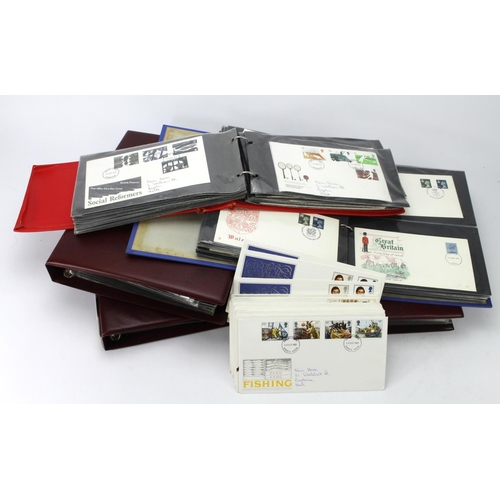 453 - GB FDC's - approx 400 in 5x albums, 1960's to c1996, mostly P.O.Covers, Bureau postmarks. (Buyer col... 