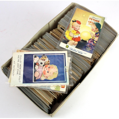 540 - Mixed original collection in shoebox (approx 545 cards)