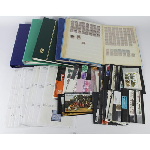 71 - GB - lot including various stockbooks and loose in cardboard box. Stockbook of QE2 Commemorative set... 