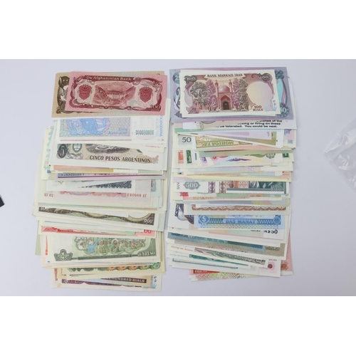 1210 - World (275), a large collection of World notes, all different and all Uncirculated or about, no dupl... 