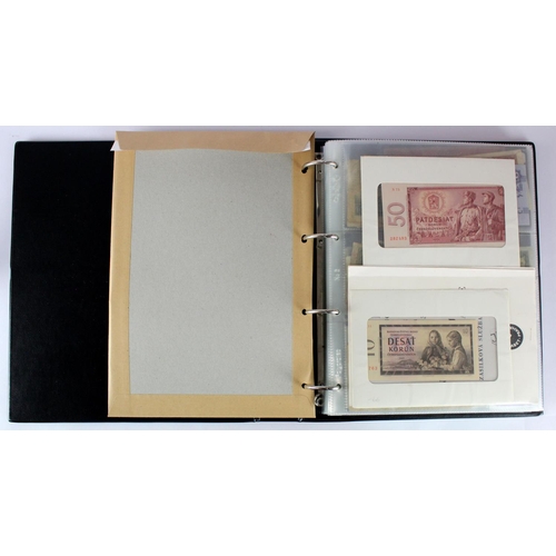 1223 - World (550+), a group of mixed world notes in an album and loose in an envelope, including Czechoslo... 