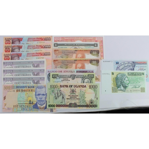 1232 - World, Africa (16) a good group including Tunisia 10 Dinars 1994 and 5 Dinars 1993, Cameroun 500 Fra... 