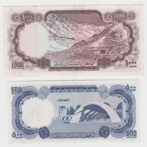 574 - Afghanistan (2), 1000 Afghanis & 500 Afghanis issued 1967, serial No. 321092 & 074363 (TBB B329a & B... 