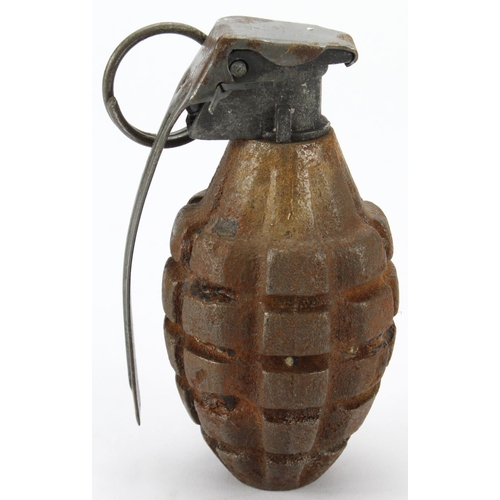 1131 - WW2 US Pineapple Grenade, with pin. Deactivated