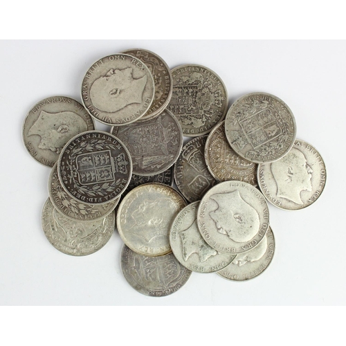 1853 - GB Halfcrowns (19) 1697-1925 various, mixed grade, noted: 1697 Nono C (Chester) S.3489 Fair, 1818 Fi... 