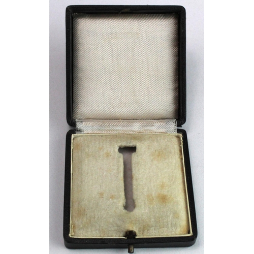 249 - German Iron Cross 1st class fitted case