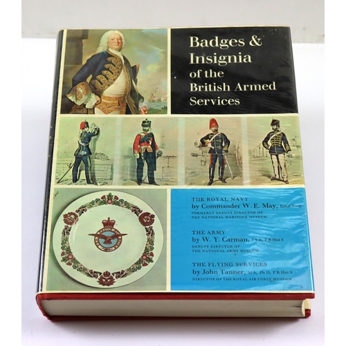 1179 - Badge book 