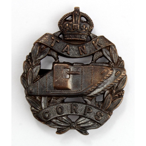 1186 - Badge Tank Corps WW1 Officers bronze cap badge