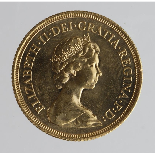 1879 - Sovereign 1982 Unc