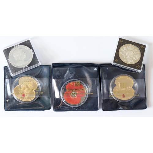 2202 - British Commonwealth Commemoratives (5): 2x silver proofs of Niue and the Falklands 2012 in sliding ... 