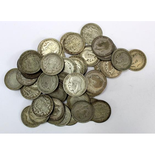 2290 - GB Halfcrowns (50) pre-47 silver, George V 1920-1927, from circulation, 1925 noted. 682.4g