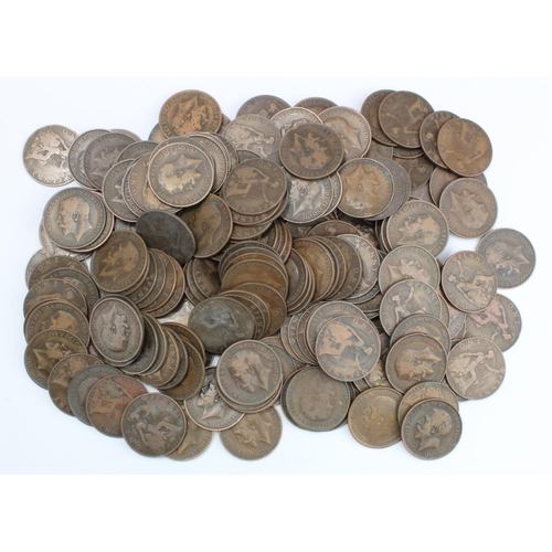 2306 - GB Pennies (c.199) 1912H, mixed grade from circulation.