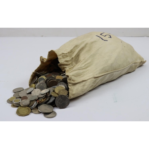 2423 - World Coins 15KG