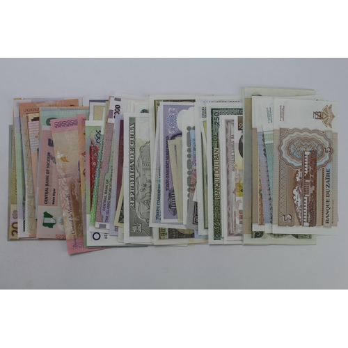 942 - World (130+), little duplication, many different countries represented, Uncirculated or about