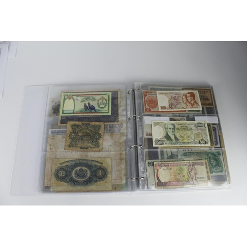 944 - World (139 plus 19 chinese coupons), a collection in album including Portugal 5 Escudos 1919 and 192... 