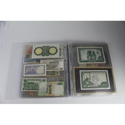 944 - World (139 plus 19 chinese coupons), a collection in album including Portugal 5 Escudos 1919 and 192... 