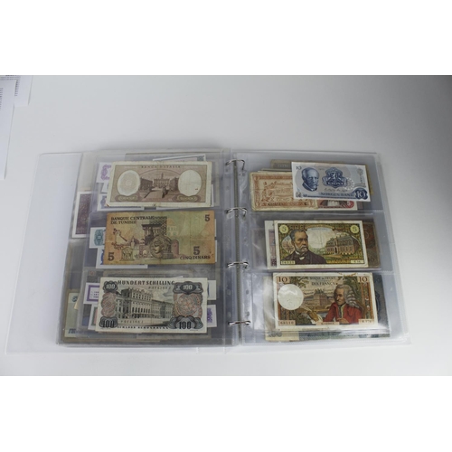 944 - World (139 plus 19 chinese coupons), a collection in album including Portugal 5 Escudos 1919 and 192... 